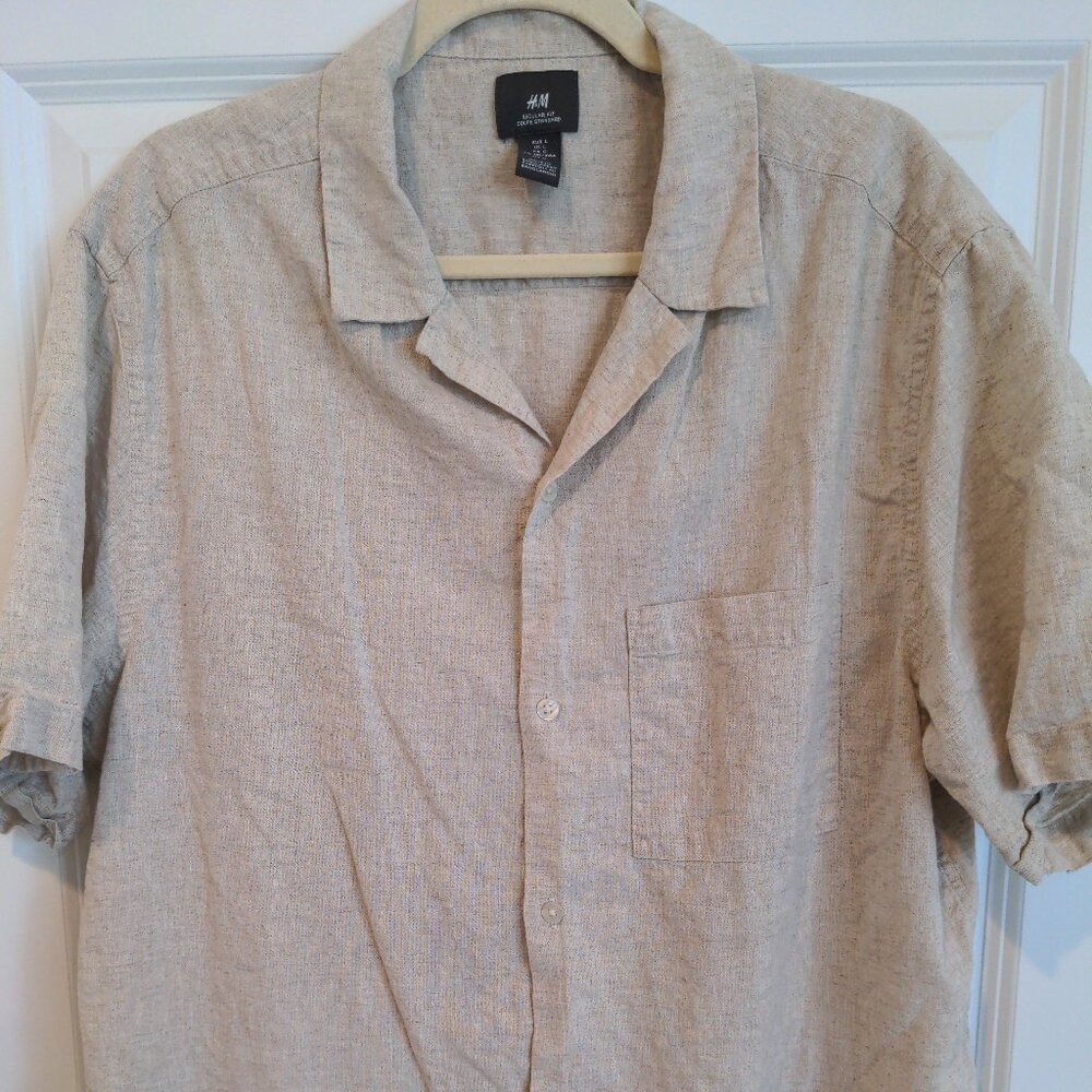 H&M Regular Fit Linen Blend Short Sleeve Tee - Large
